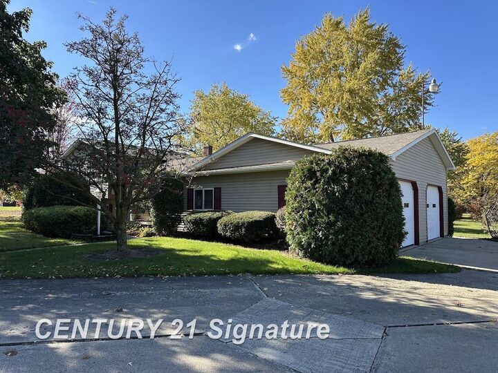 Property Photo:  4014 S Duffield Road  MI 48449