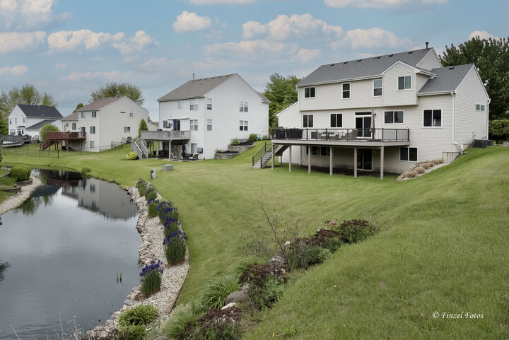 Property Photo: 2012 Spring Creek Lane IL 60050