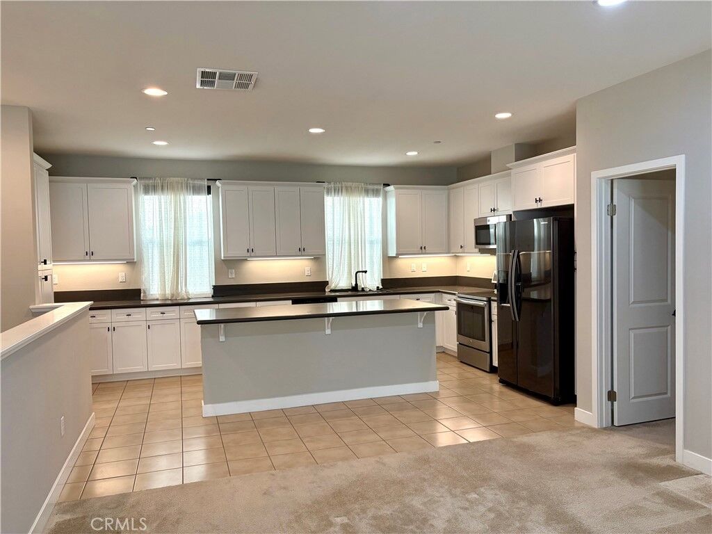 Property Photo:  645 W Foothill Boulevard 10  CA 91741