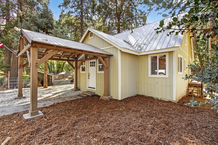 2880 Polaris Street  Pollock Pines CA 95726 photo