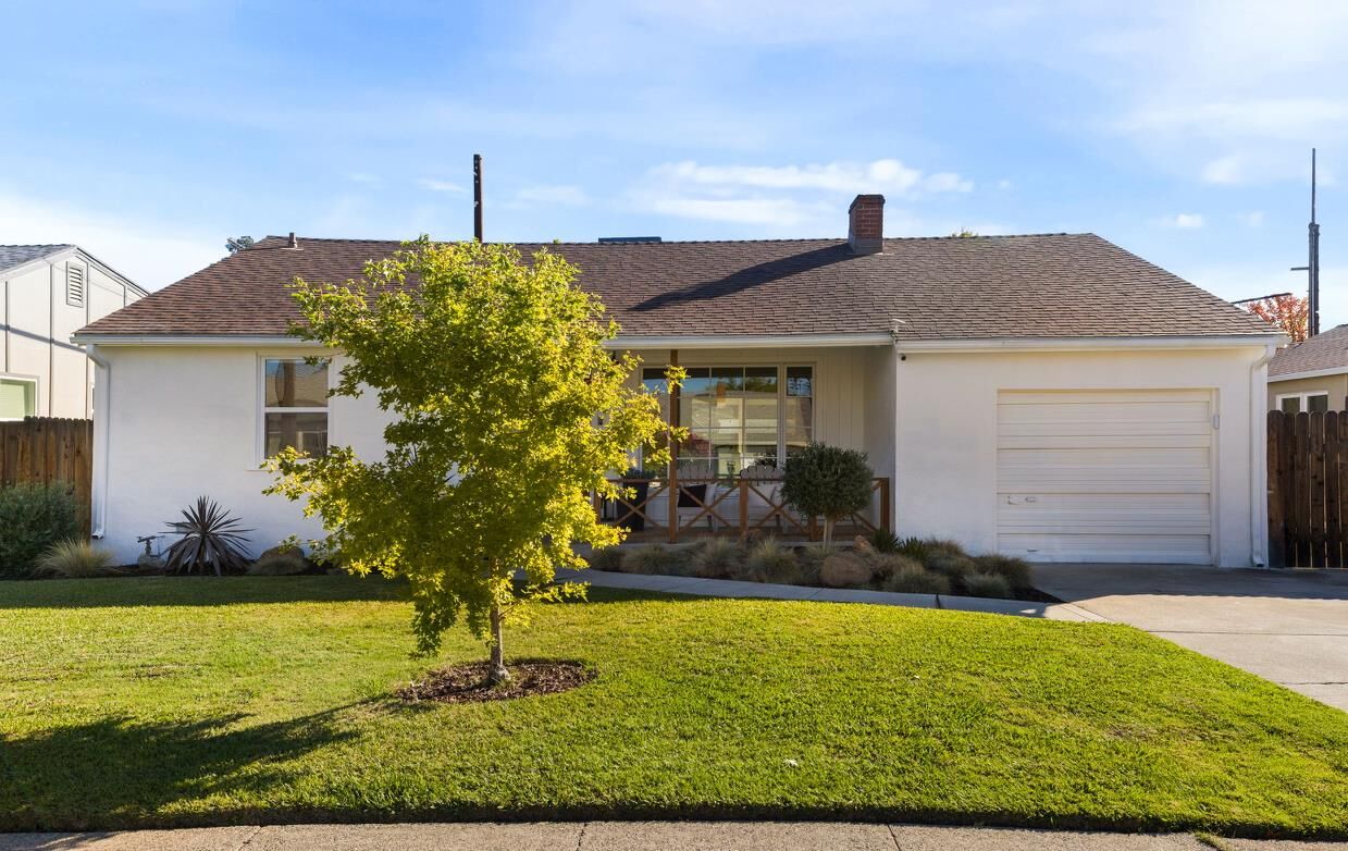 Property Photo:  4721 Custis Avenue  CA 95822 