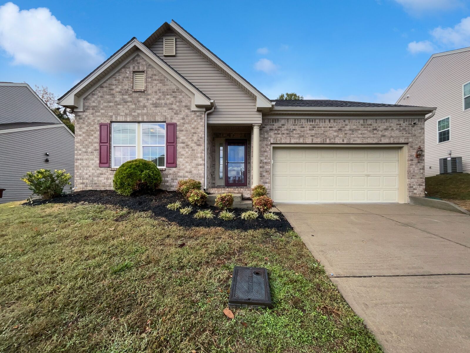 Property Photo:  2609 Jordan Ridge Dr  TN 37218 