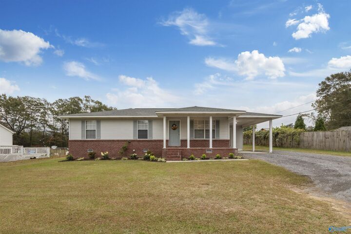 Property Photo:  28 Arad Thompson Road NE  AL 35016