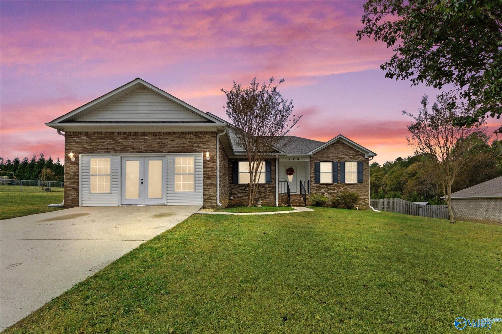 Property Photo:  108 Kema Drive  AL 35811