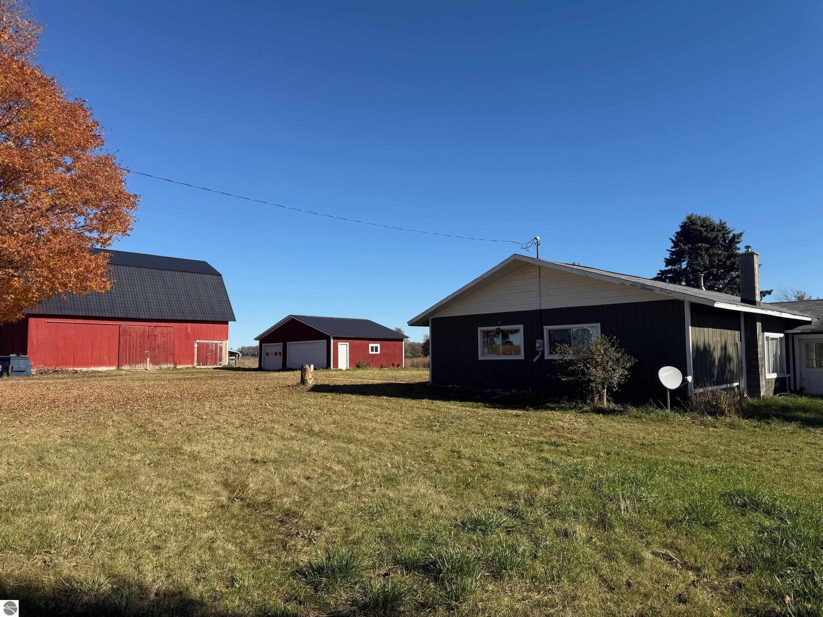 Property Photo:  11700 N 11 Road  MI 49620 