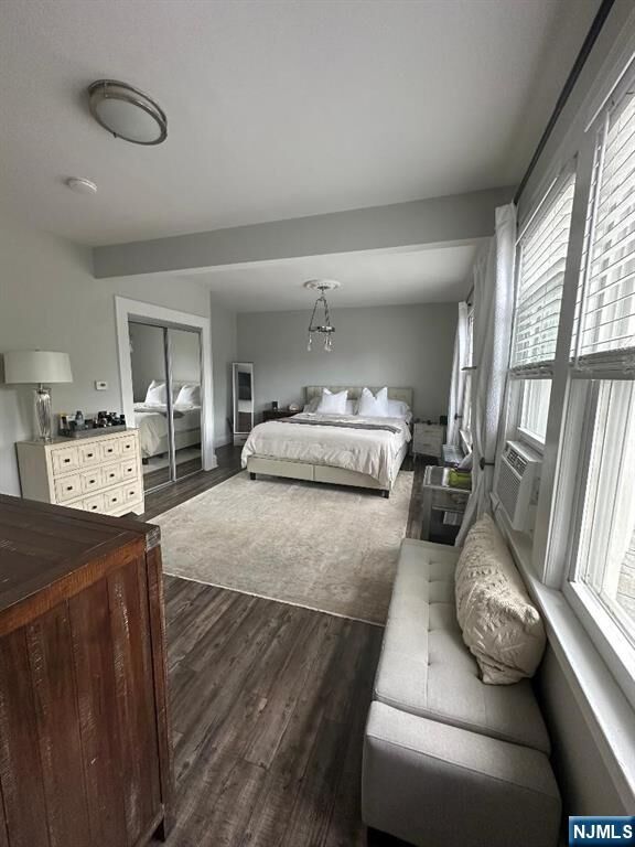 Property Photo:  52 Delafield Avenue  NJ 07071 