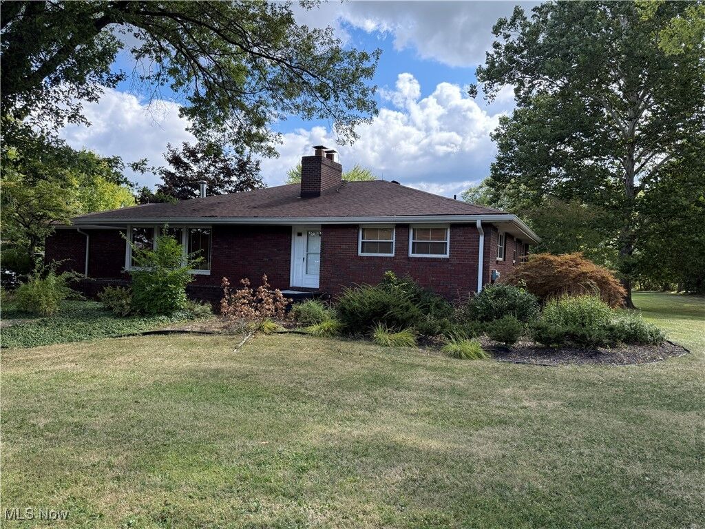 Property Photo:  9757 New Buffalo Road  OH 44406 