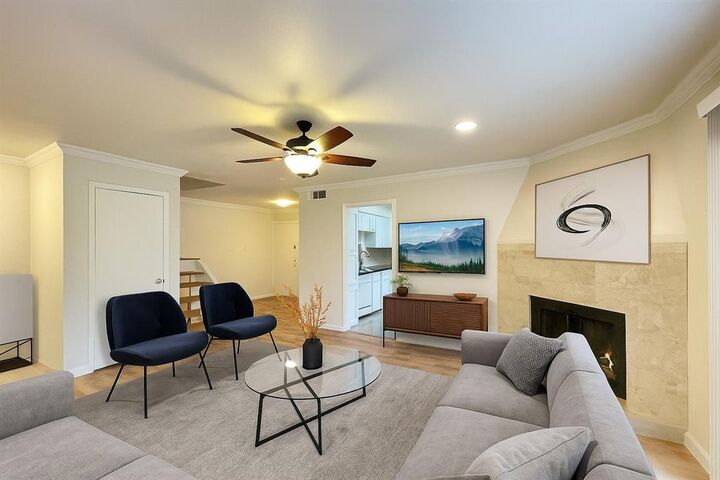 Property Photo: 336 Melrose Drive 5C TX 75080