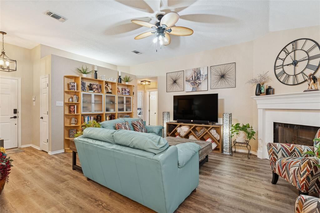 Property Photo:  8113 Fox Chase Drive  TX 76137 