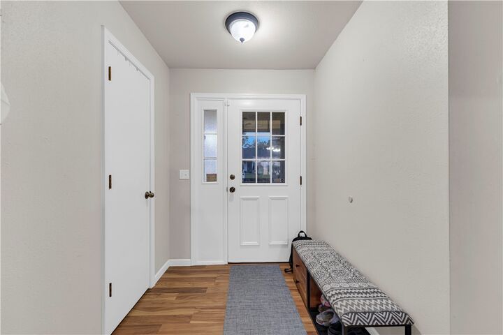 Property Photo: 2713 W Gum Street AR 72758