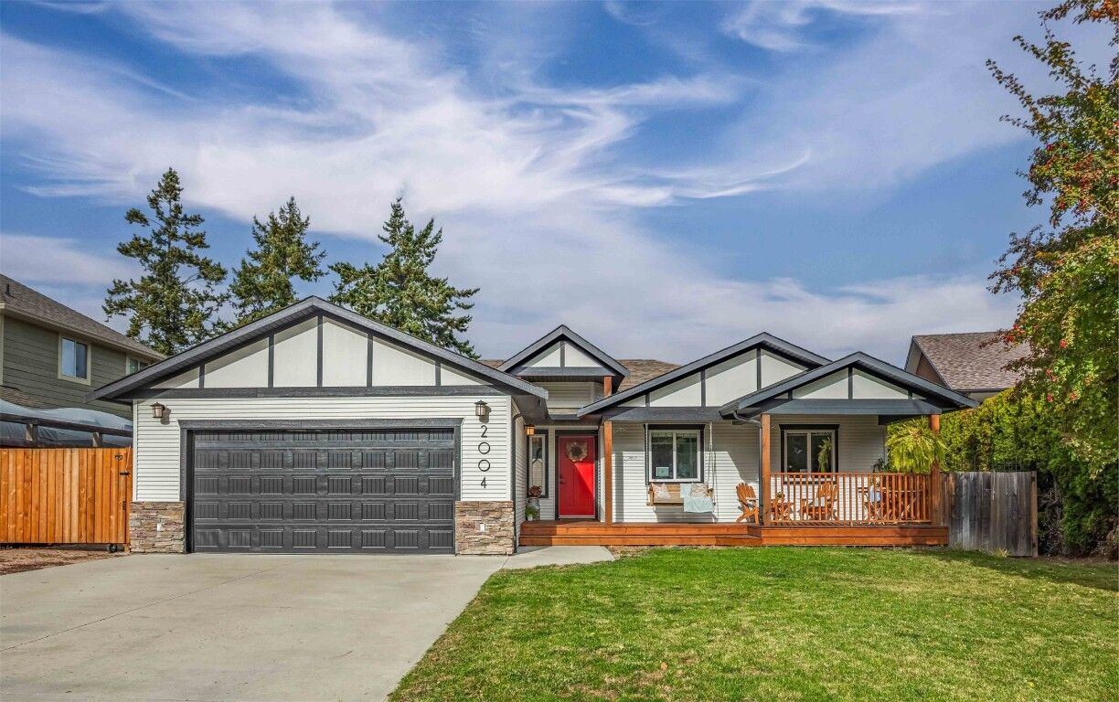 Photo de la propriété: 2004 Bernau Court BC V4V 2M6