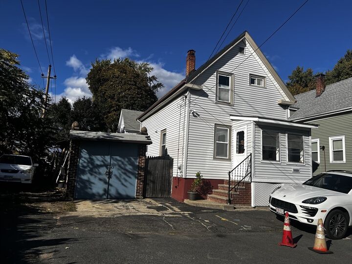 Property Photo:  15 Neptune Street Ct  MA 01905