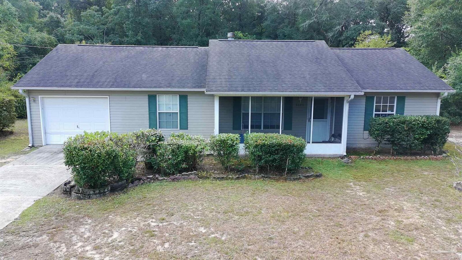 Property Photo:  6333 Rice St  FL 32583 