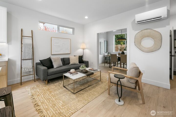 Property Photo:  320 N 84th Street  WA 98103