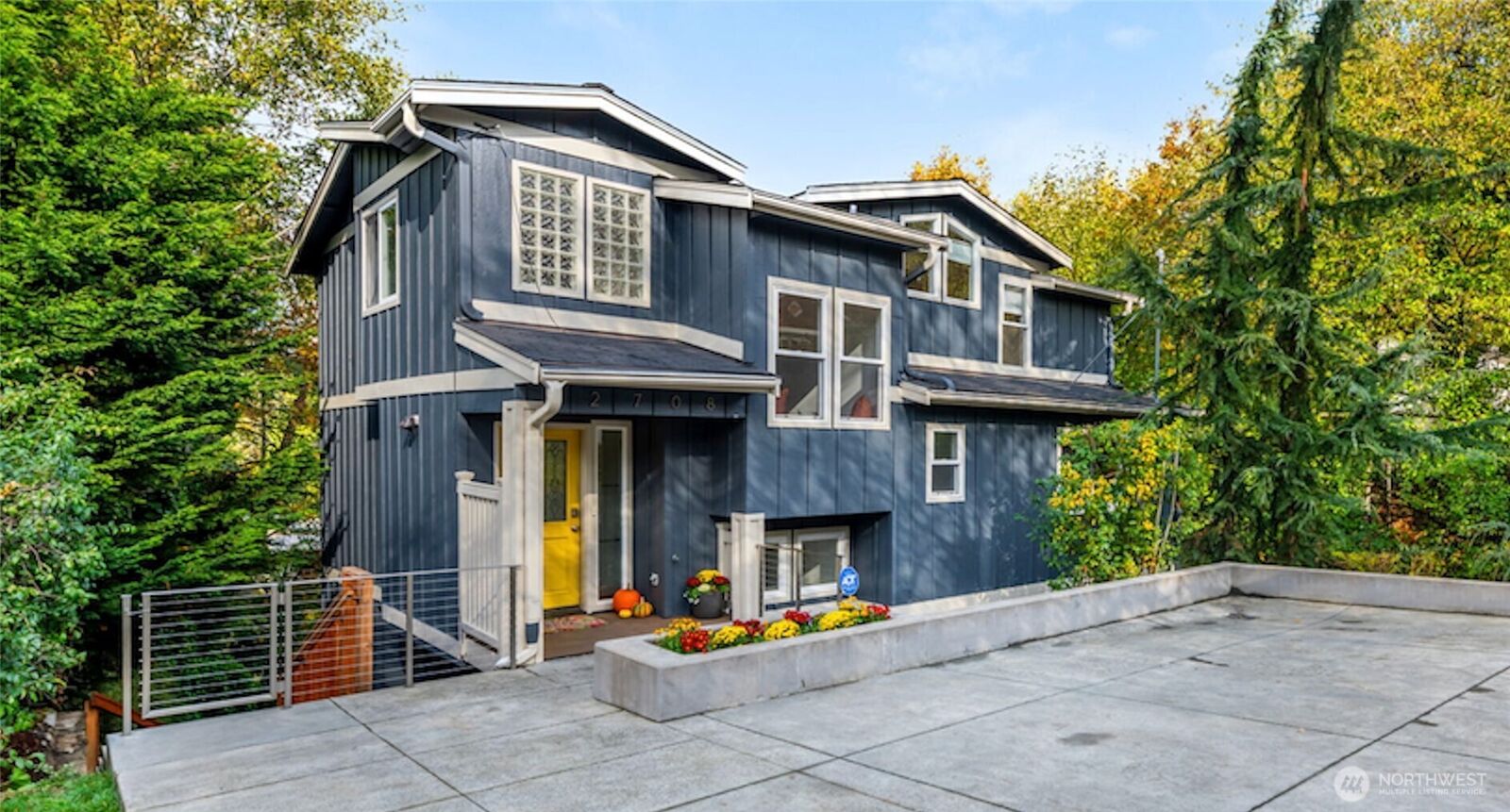 Property Photo:  2708 NE 98th Street  WA 98115 