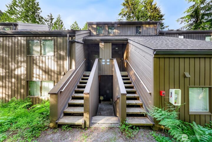 Property Photo:  10500  Mt Baker Hwy 207  WA 98244