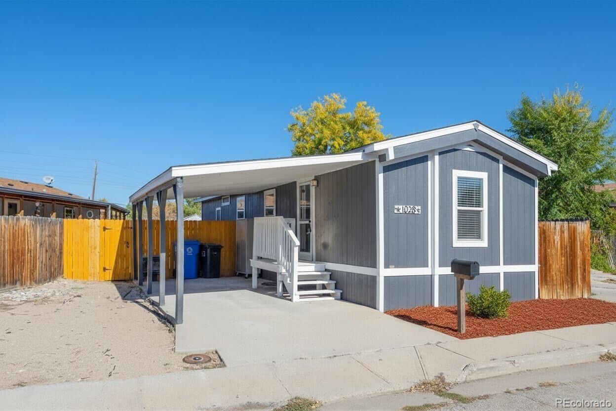 Property Photo: 1028 Cynthia Court CO 80537