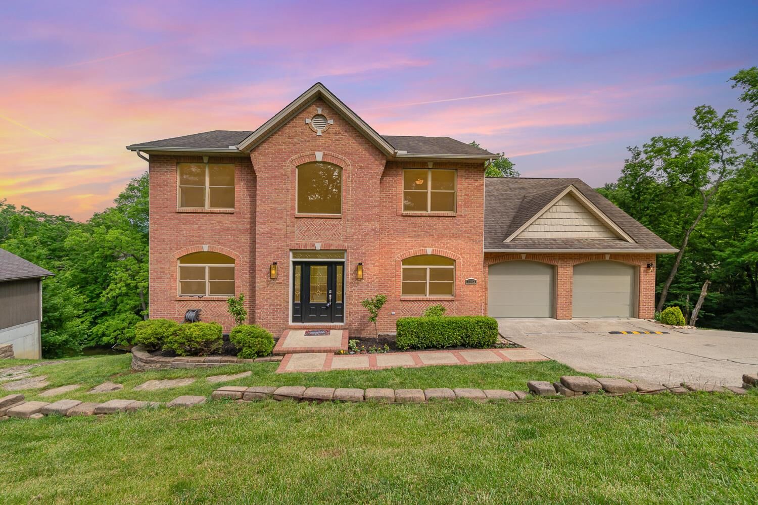 Property Photo:  1753 E Cove Circle  IN 47025