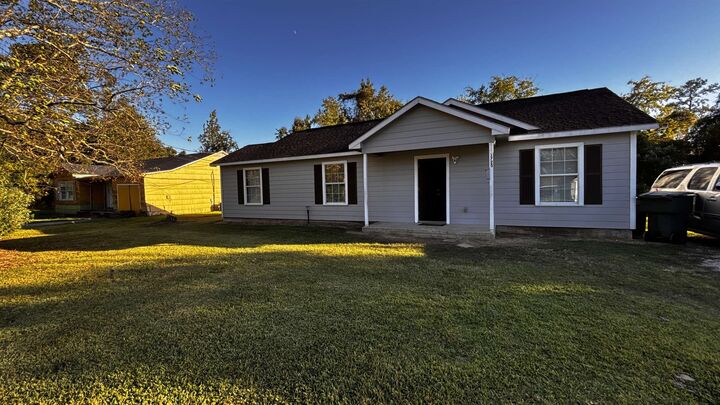 Property Photo: 1725 Rivercrest TX 77703