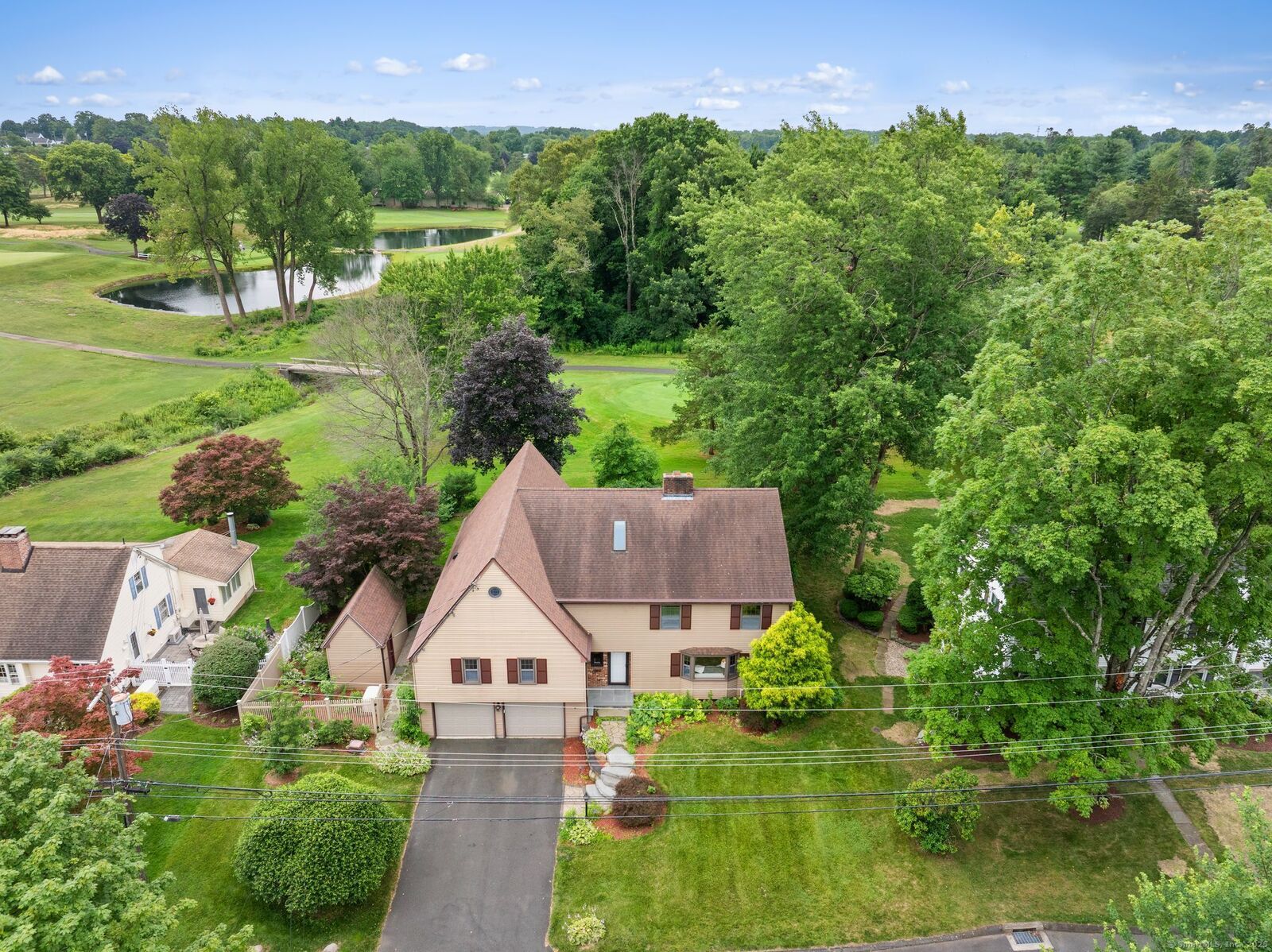 Property Photo:  39 Pheasant Hill Drive  CT 06107 