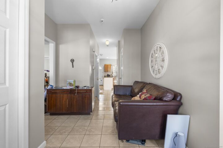 Property Photo:  39 Infield Street  CT 06606