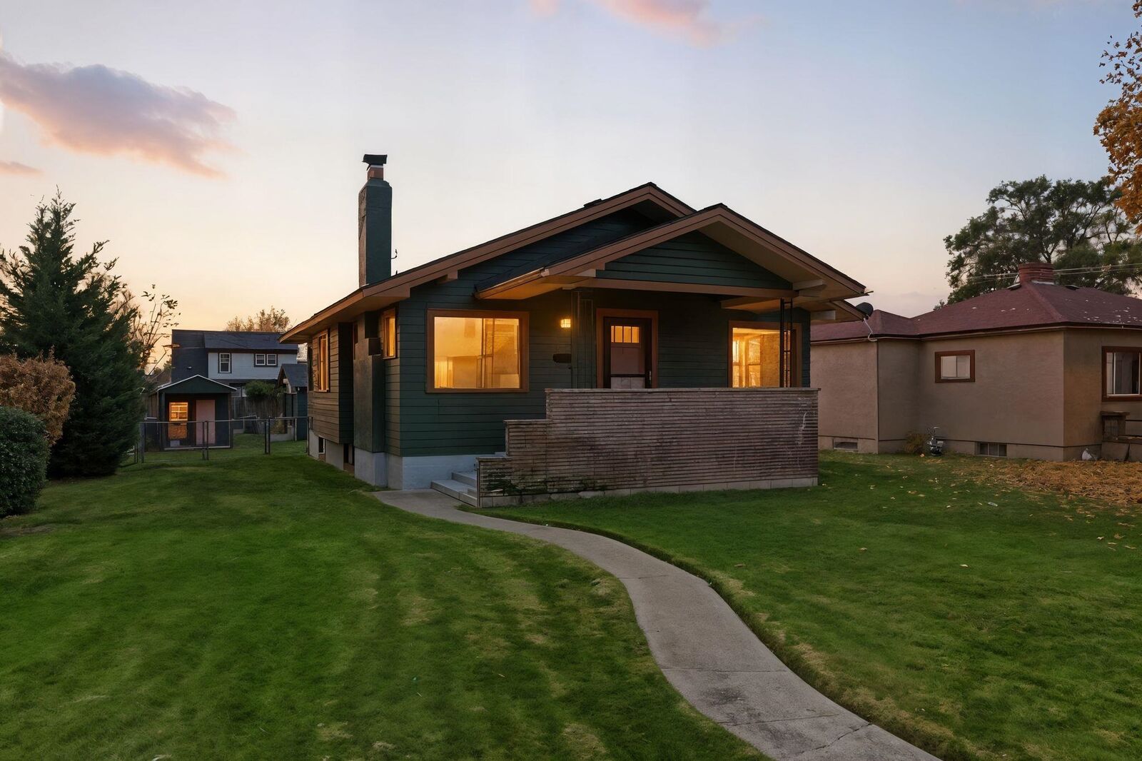 Property Photo: 3011 W Euclid Ave WA 99205