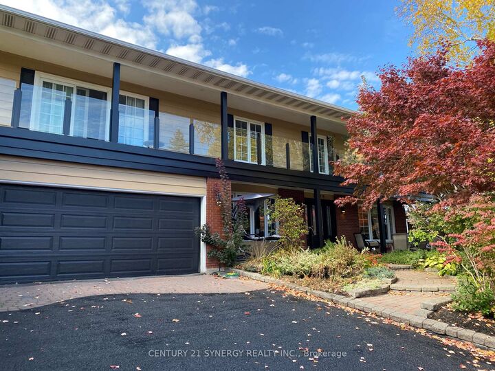 Property Photo: 2298 Bowman Road ON K1H 6V6