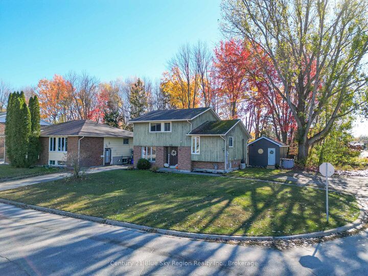 Property Photo:  23 Lovell Avenue  ON P1A 3R7