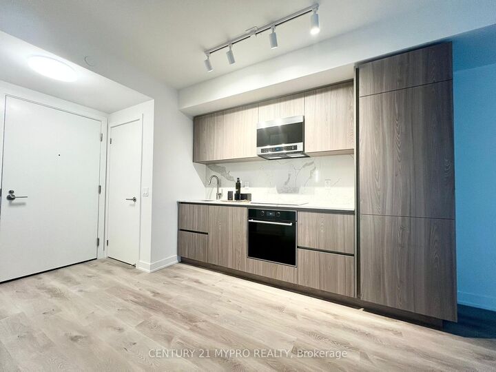 Photo de la propriété:  120 Broadway Avenue 1107  ON M4P 0E9
