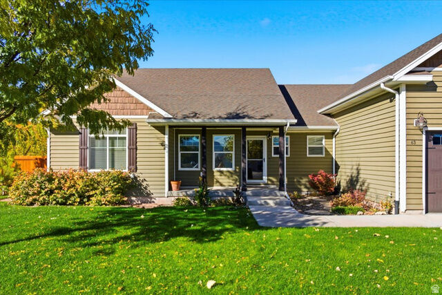 Property Photo: 63 N 200 W UT 84754