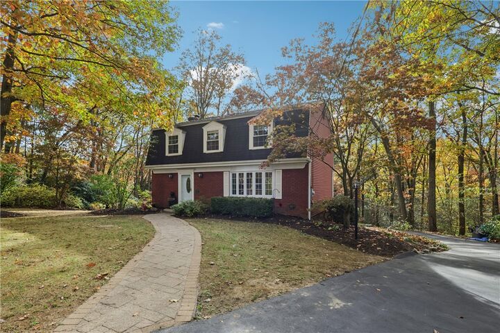 Property Photo:  114 Heath Dr  PA 15005