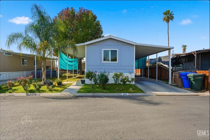 Property Photo:  6601 Eucalyptus Drive 207  CA 93306 