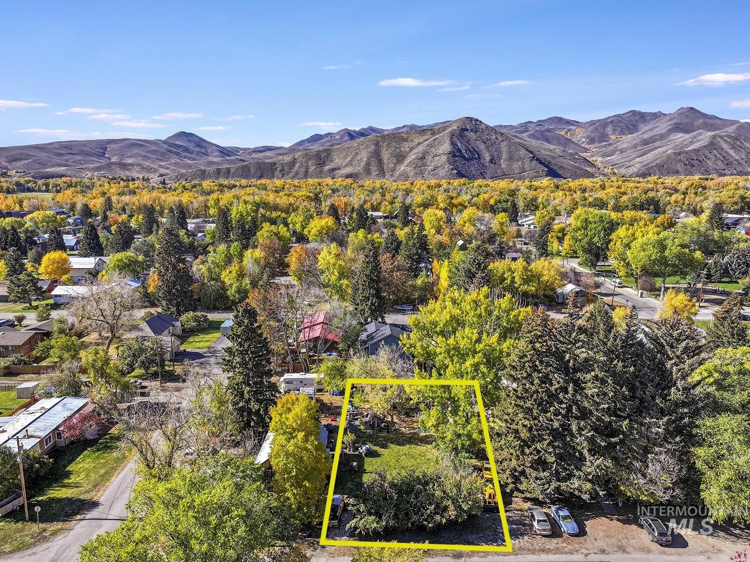 Property Photo:  116 S 5th St  ID 83313