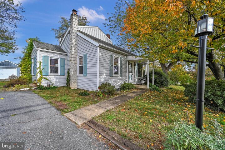 Property Photo:  1645 Fairview Drive  PA 19533 