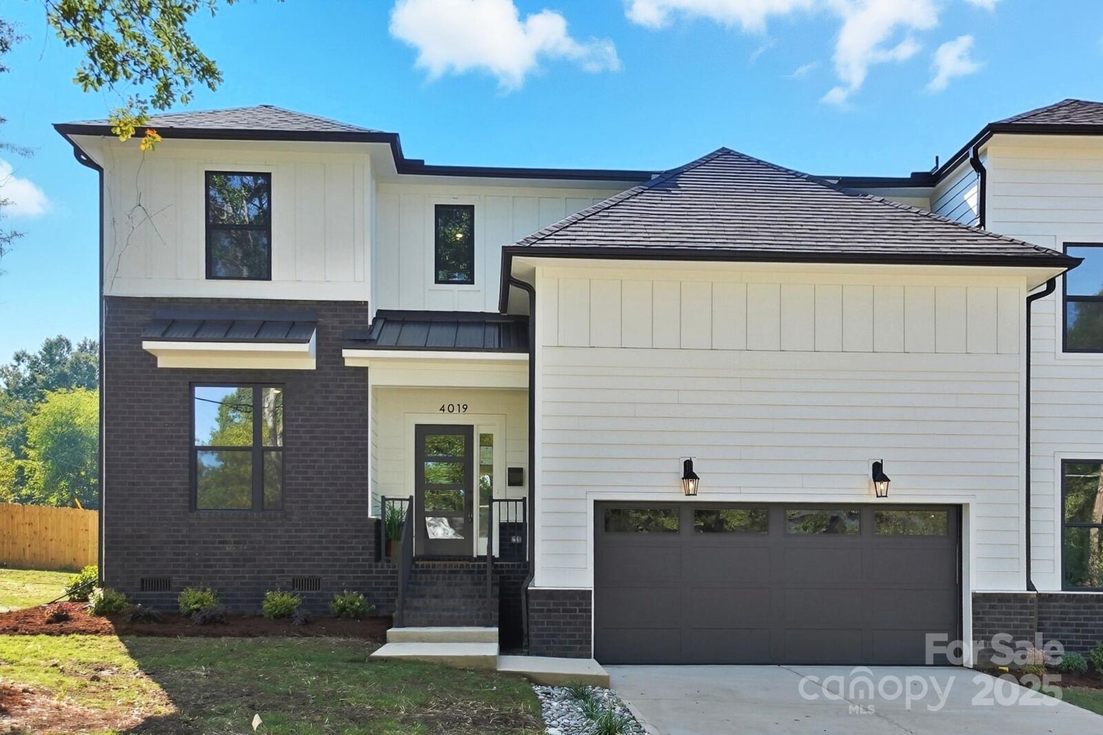 Property Photo:  4019 Sarah Drive  NC 28217 