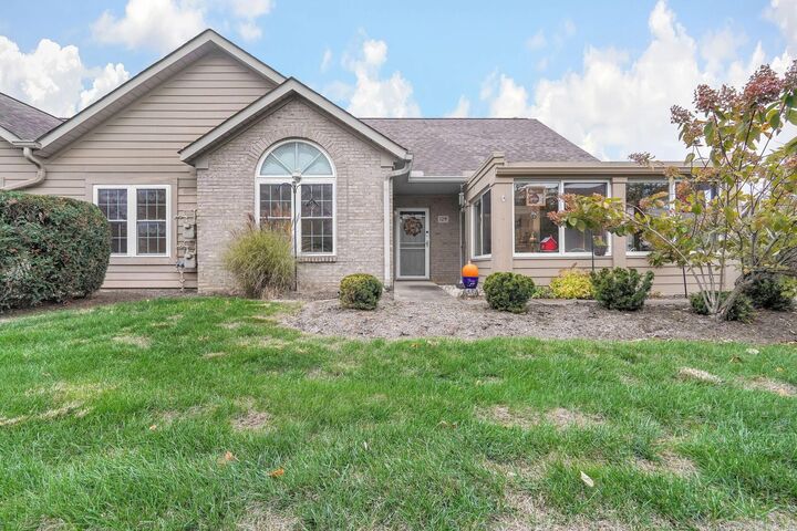 129 Abbeycross Lane  Westerville OH 43082 photo