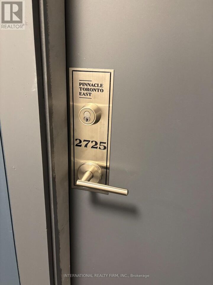 Property Photo:  3270 Sheppard Avenue East 2725  ON M1T 3K3 