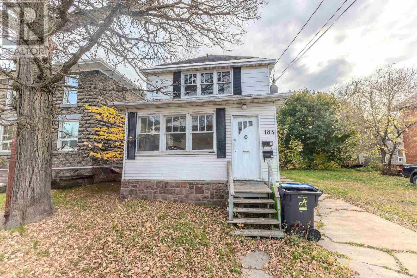 Property Photo: 184 Elgin St ON P6A 2Z1