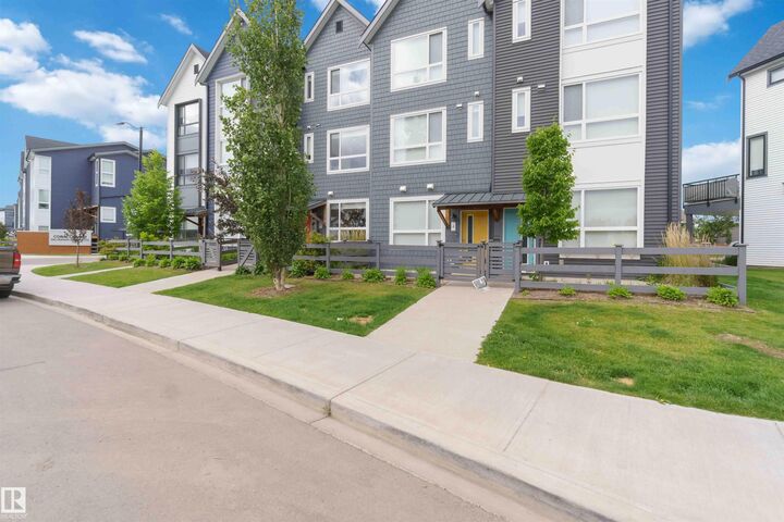 Photo de la propriété:  100 Jensen Lakes Boulevard 3  AB T8N 7T9 
