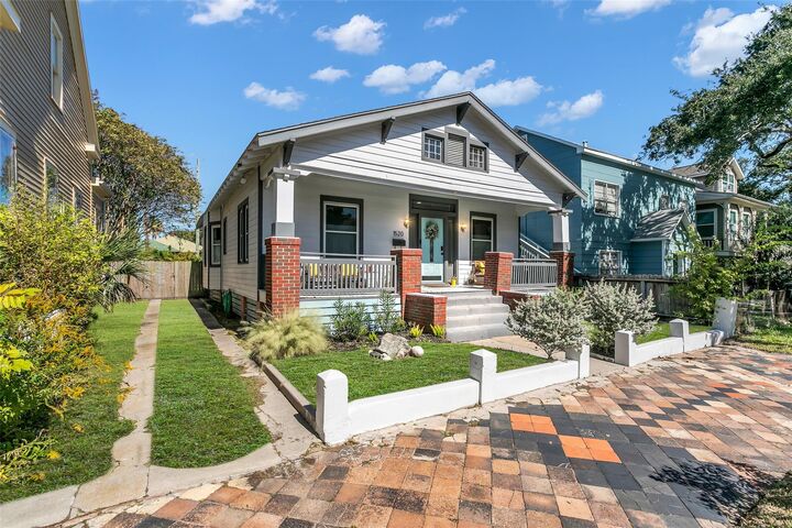 Property Photo:  1520 Avenue K  TX 77550