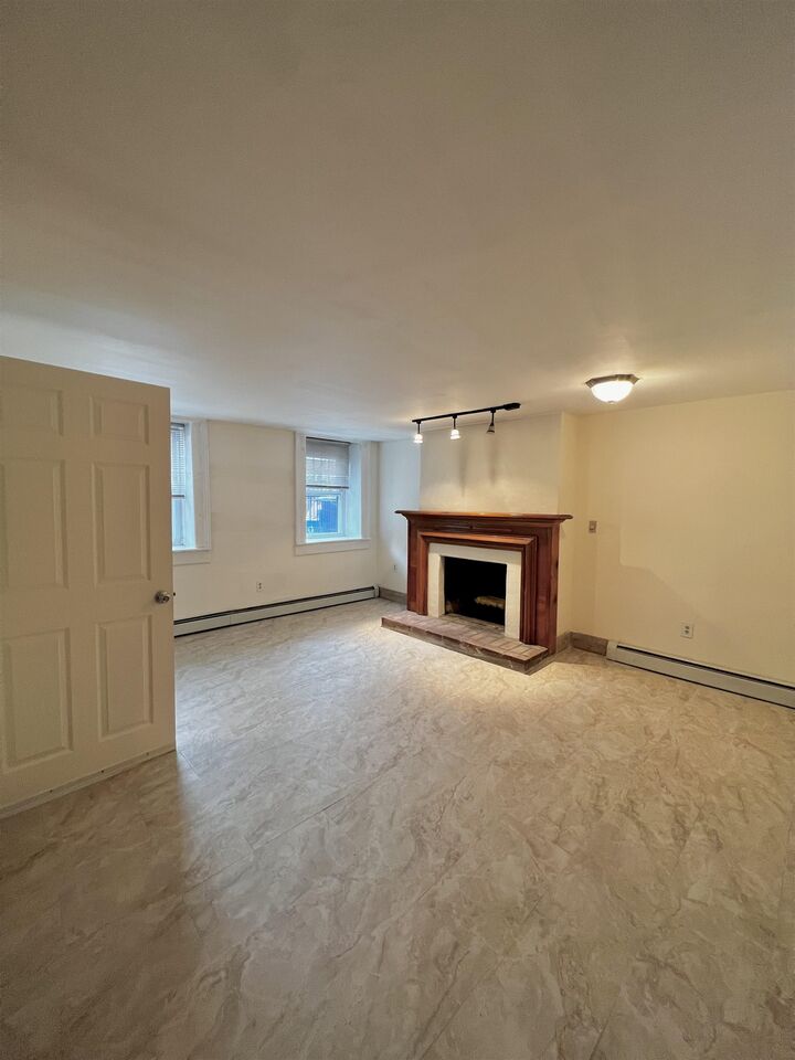 Property Photo:  613 Jersey Ave 1  NJ 07302 