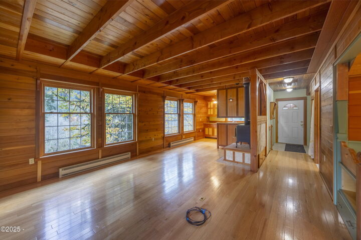 Property Photo: 9501 Kilchis River Road OR 97141