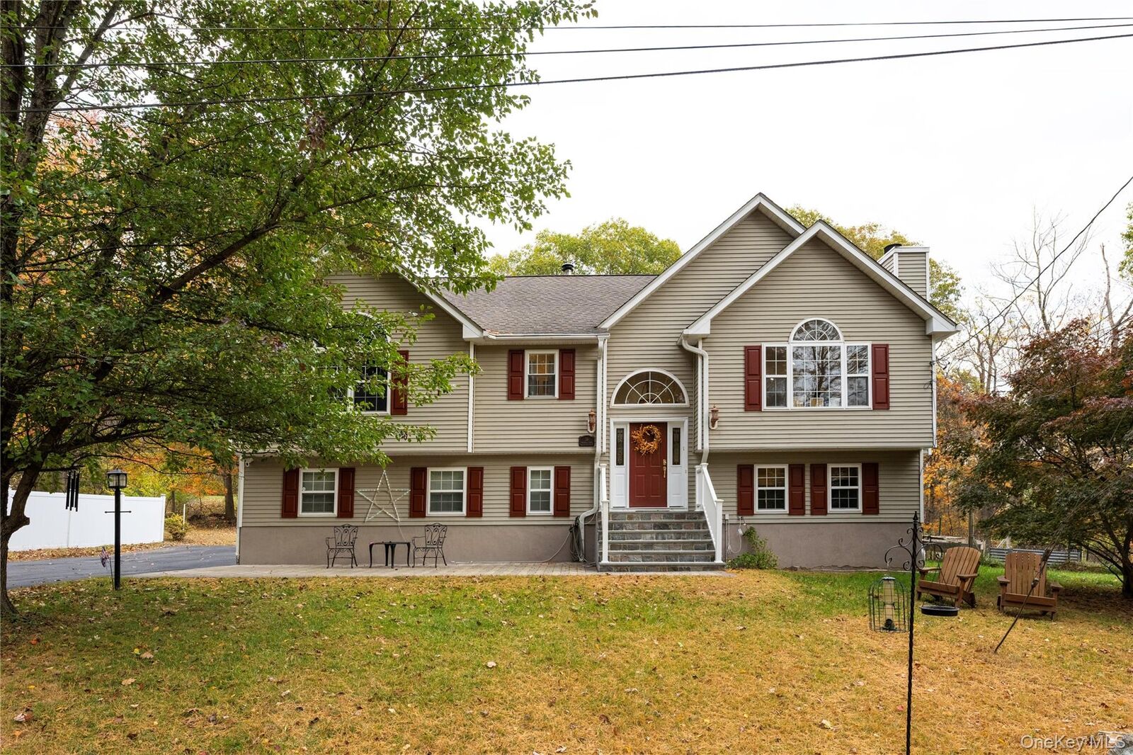 Property Photo:  36 Troxell Trail  NY 10512 