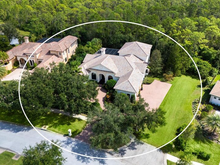 Property Photo:  8309 Farington Court  FL 34202 