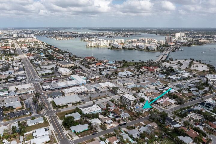 Property Photo:  309 72nd Avenue  FL 33706 