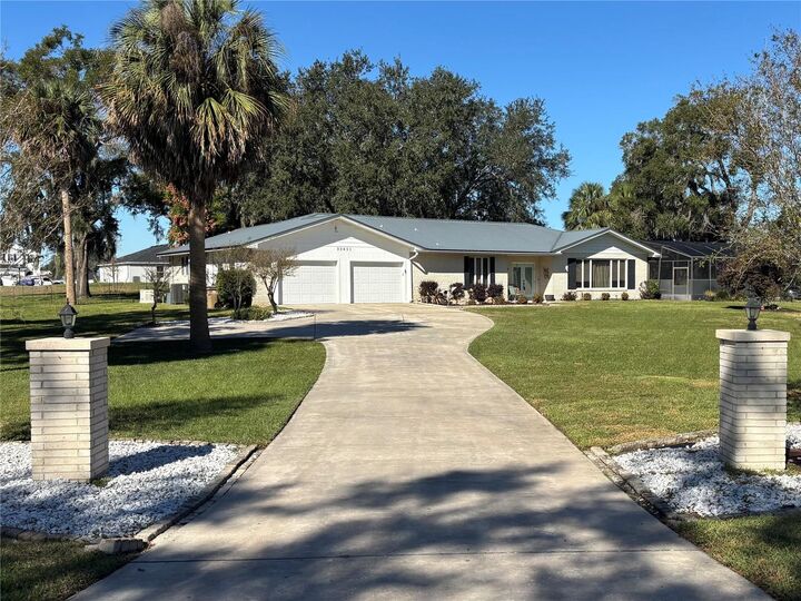 33651 Overton Drive  Leesburg FL 34788 photo