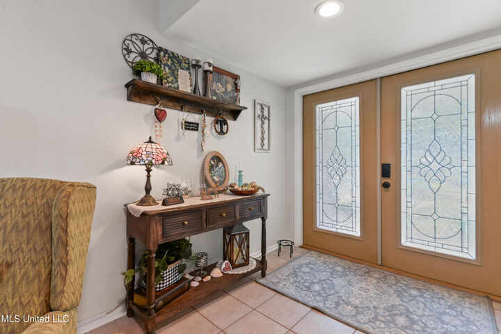 Property Photo:  1214 Lancelot Lane  MS 39564 