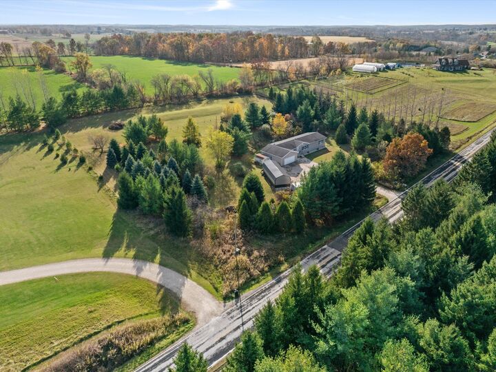 Property Photo:  W7435 County Road V -  WI 53011 