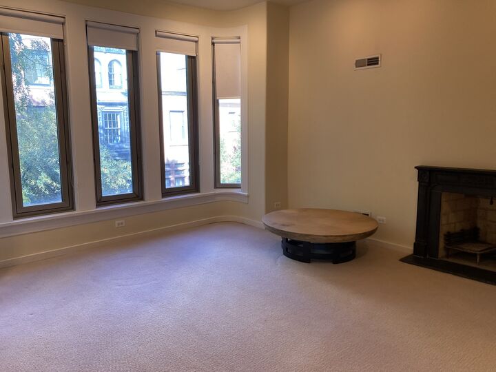 Property Photo:  29 E Scott Street  IL 60610 