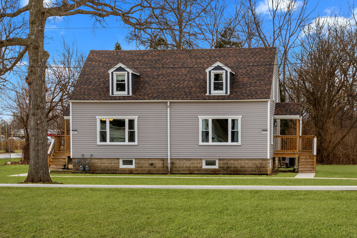 16637-16639 W Brockman Avenue  Lincolnshire IL 60069 photo